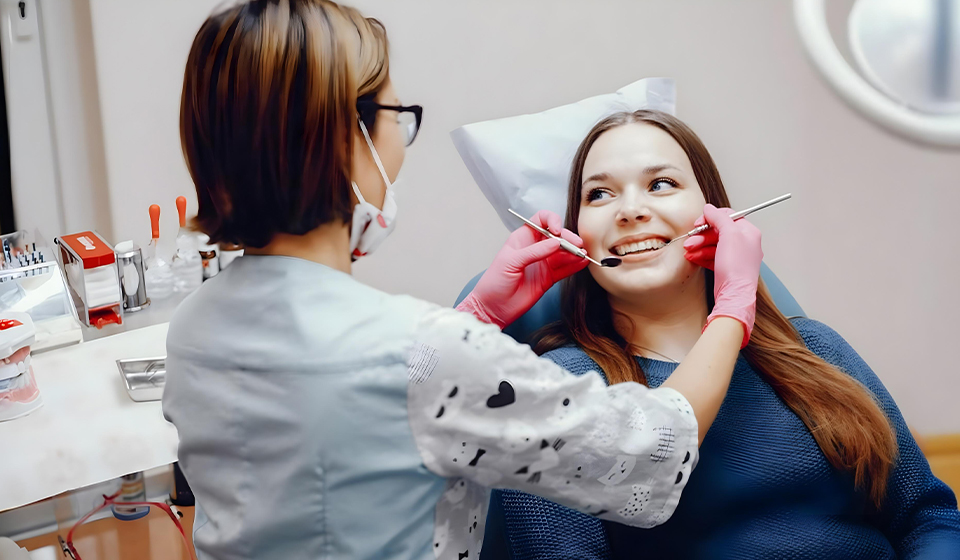 Enhancing Your Smile: Before and After Experience with Cosmetic Dentistry