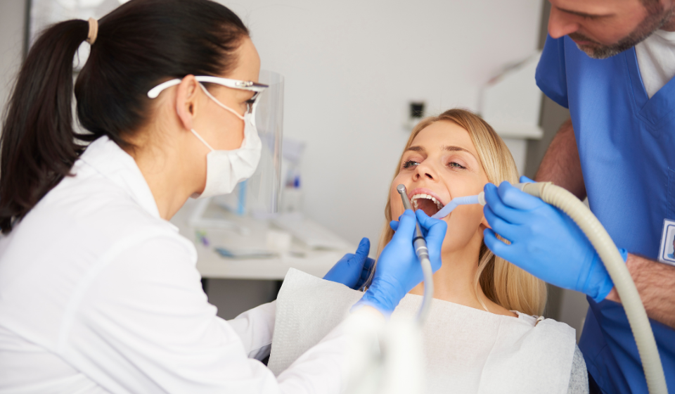dental crowns protect teeth