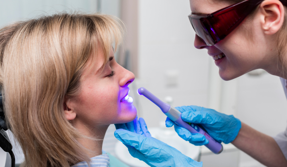 What Should You Expect During a Teeth Whitening Treatment